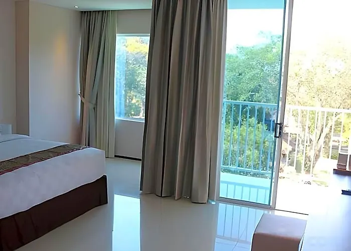 Collection O Near Pantai Kuta Formerly Premium 4*