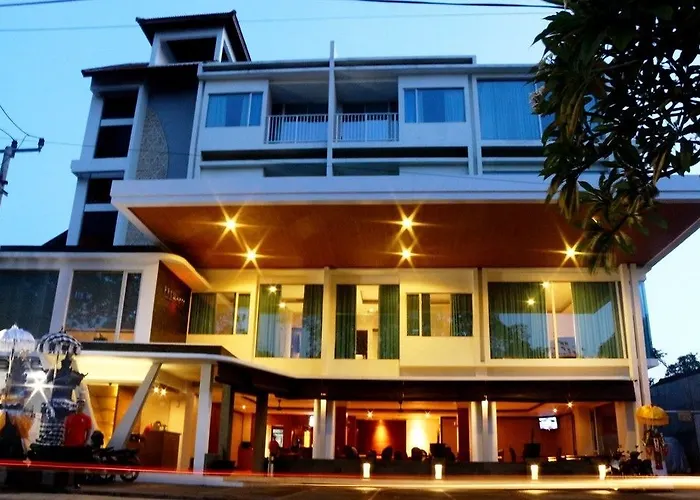 فندق Collection O Near Pantai Kuta Formerly Premium 4*